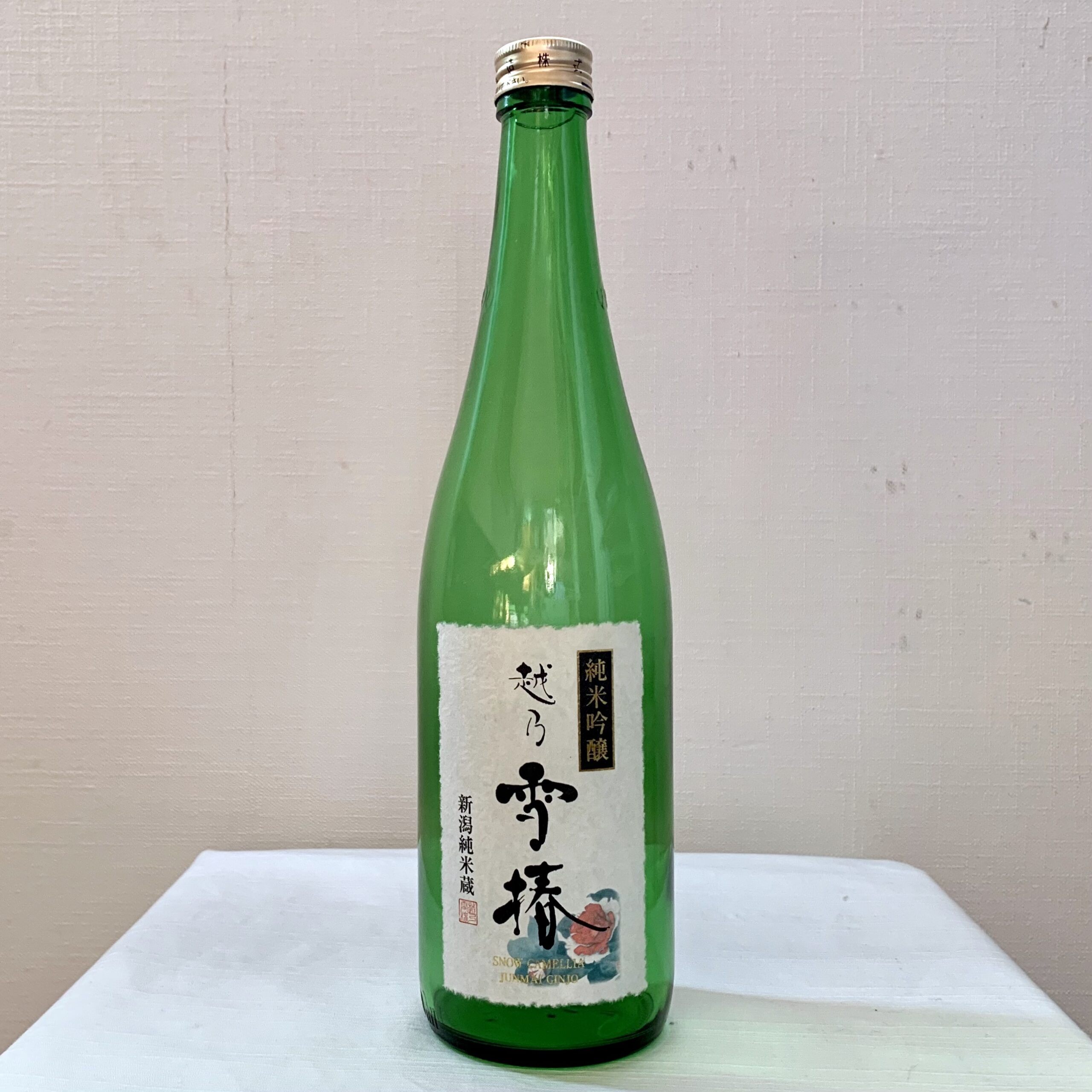 椿ラベルの日本酒