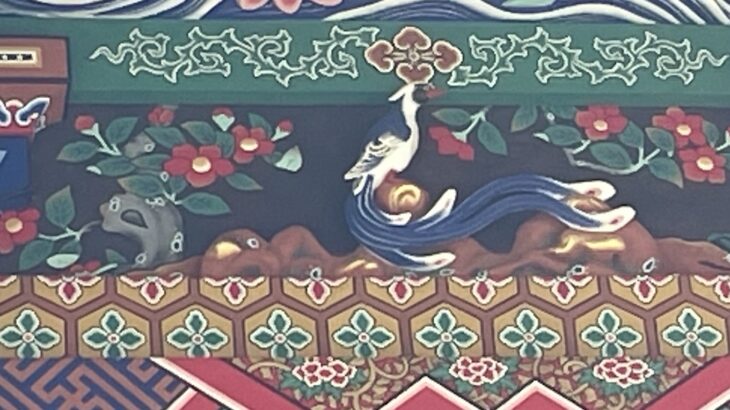【椿の名所】秩父神社と三峯神社の木彫彫刻の椿